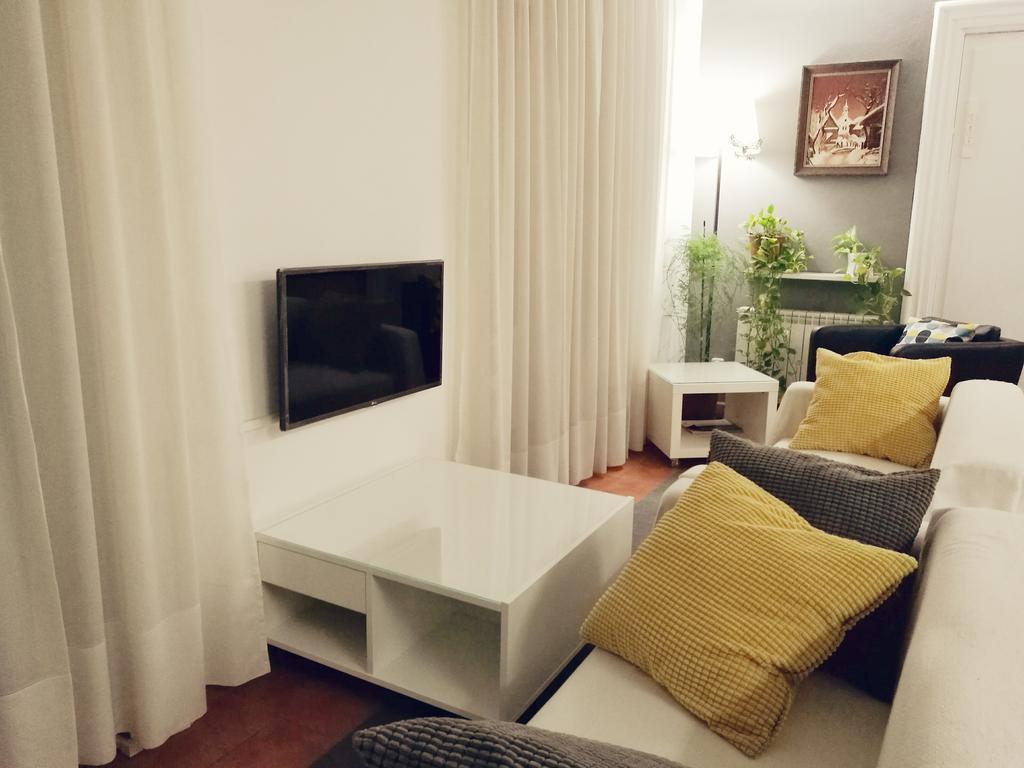 Hostal Teran Μαδρίτη Εξωτερικό φωτογραφία